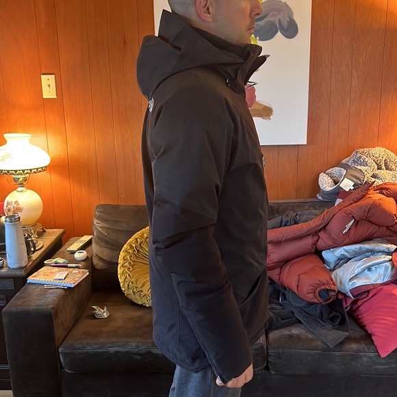 The North Face Men’s Medium Gotetex Down Winter Jacket Black and Dark Grey - Picture 2 of 9